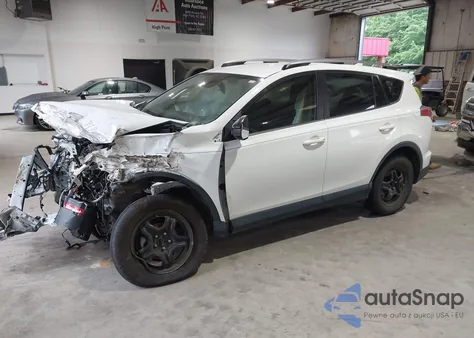 2018 Toyota Rav4 Le z USA, uszkodzony, nr VIN JTMZFREV3JJ197336
